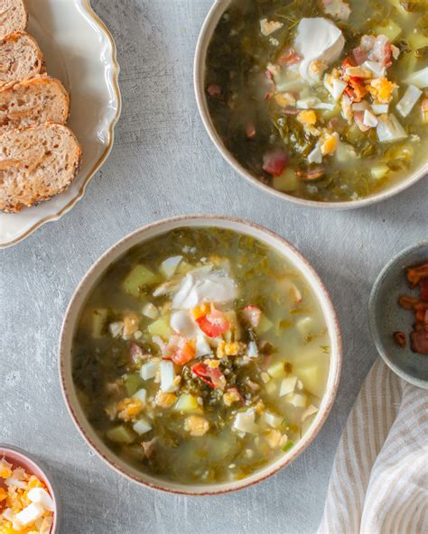 Ingredientai rūgštynių sriubai