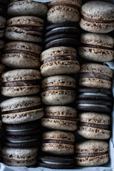 Macarons džiovinimas prieš kepimą