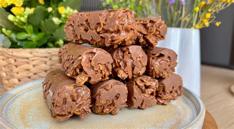 Traškūs dribsnių batonėliai