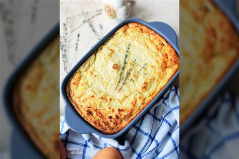 Kugelis keptuvėje su varške