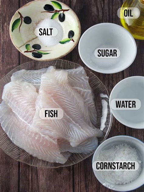 Ingredientai baltosios žuvies filė paruošimui