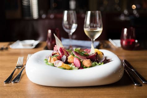 Egzotiškas maistas restorane 