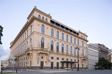 Viešbučio Naujoji Akmenė fasadas