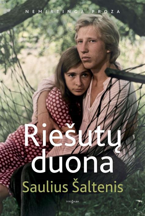 Sauliaus Šaltenio „Riešutų duonos“ knygos viršelis