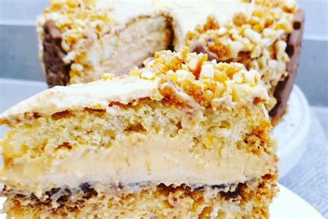 Riešutinis tortas su apelsinais
