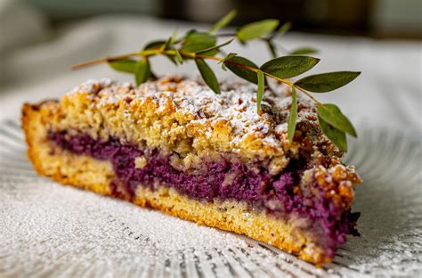 Įvairios mėlynių pyrago variacijos ir ingredientai