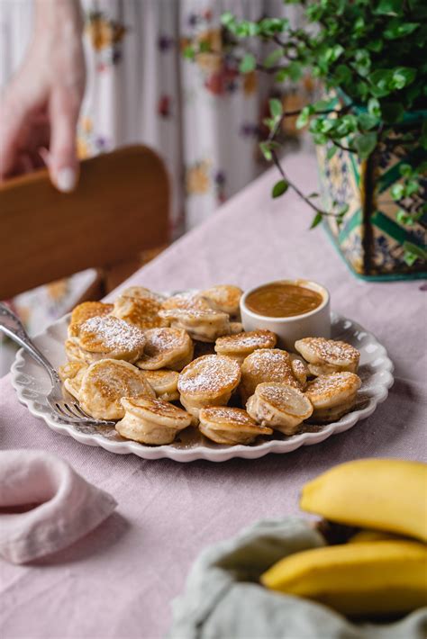 Kepti bananai su medaus padažu
