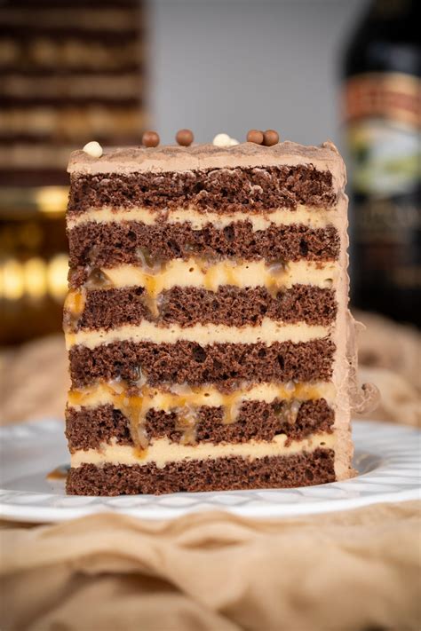 Ingridientai šokoladinio medaus torto lakštams