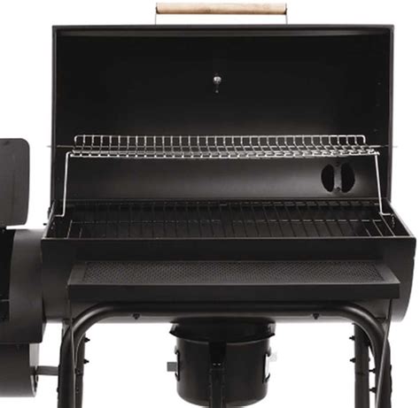 Grilio kepsninė su kepančiu batonu