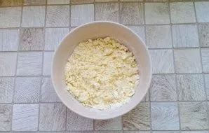 Tirštos tešlos maišymas su sausais ingredientais