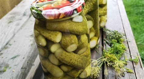 Agurkų marinato ingredientai