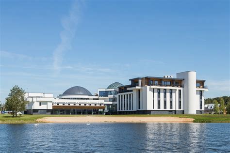 Vytautas Mineral SPA SUN Gastrobar interjeras ir siūlomi patiekalai