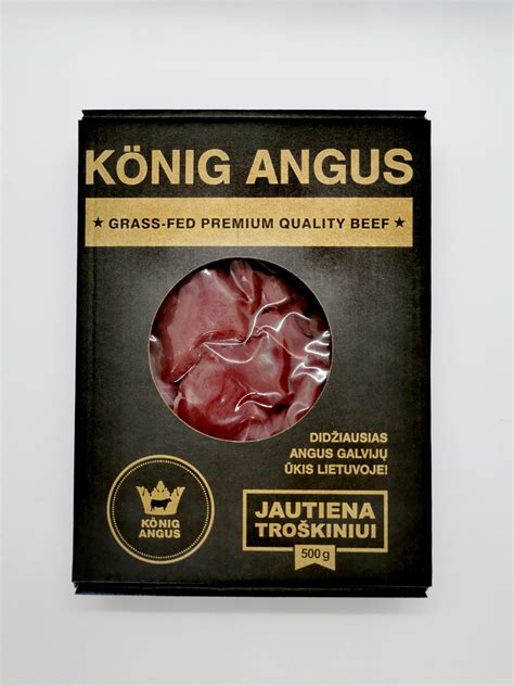 Sausai brandintos jautienos gabalai pakabinami specialiose kamerose