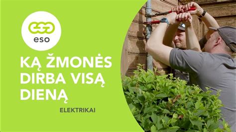 Statybų sezonas Kėdainiuose: žmonės dirba sodybose