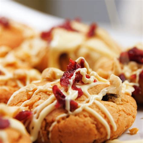 sausainiai su spanguolėmis