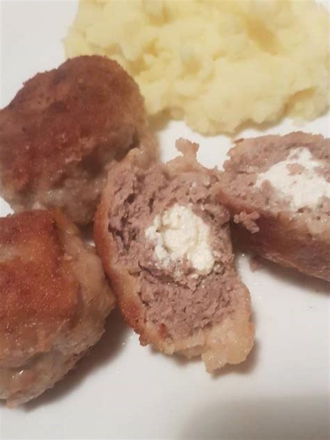 Mėsos maltinukai su sūrio įdaru