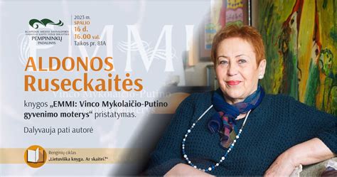 Neveronių gyventojų Prano Lazausko drožiniai ir Aldonos Margaritos Bužinskienės mezginiai