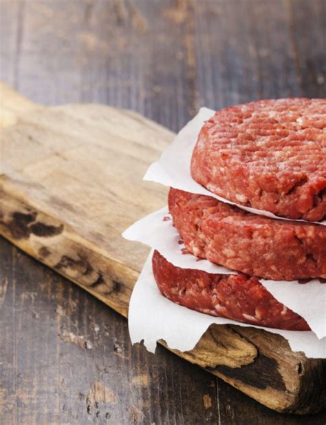 Smashed burger gaminimo procesas su mentele