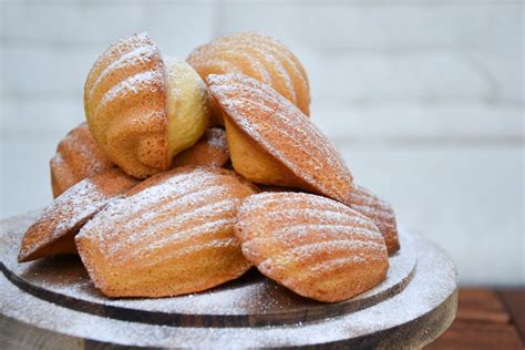 Prancūziški putėsiniai pyragaičiai