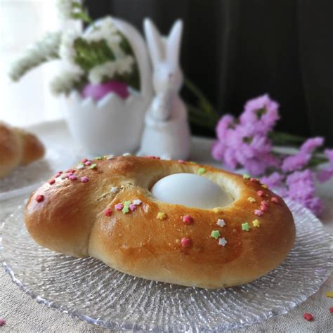 Įvairūs Velykų pyragai