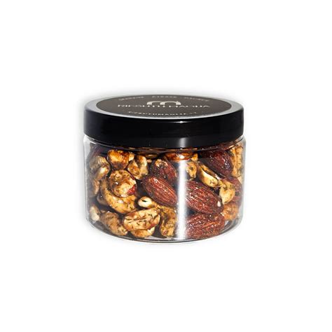 nuotrauka su krapų ir kmynų sėklomis